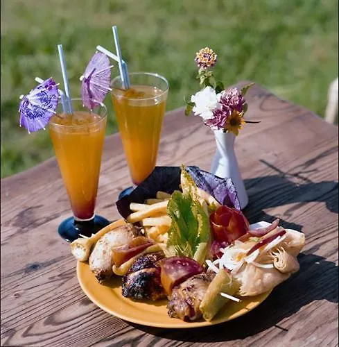 Mira Olimpos Hotell 2*