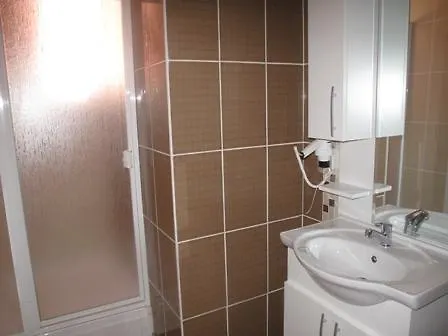 Hotell Mira Olimpos 2*